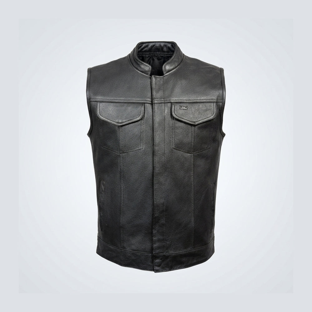 Straight front view of men’s snap-front leather riding vest with flap chest pockets and vertical hand compartments
